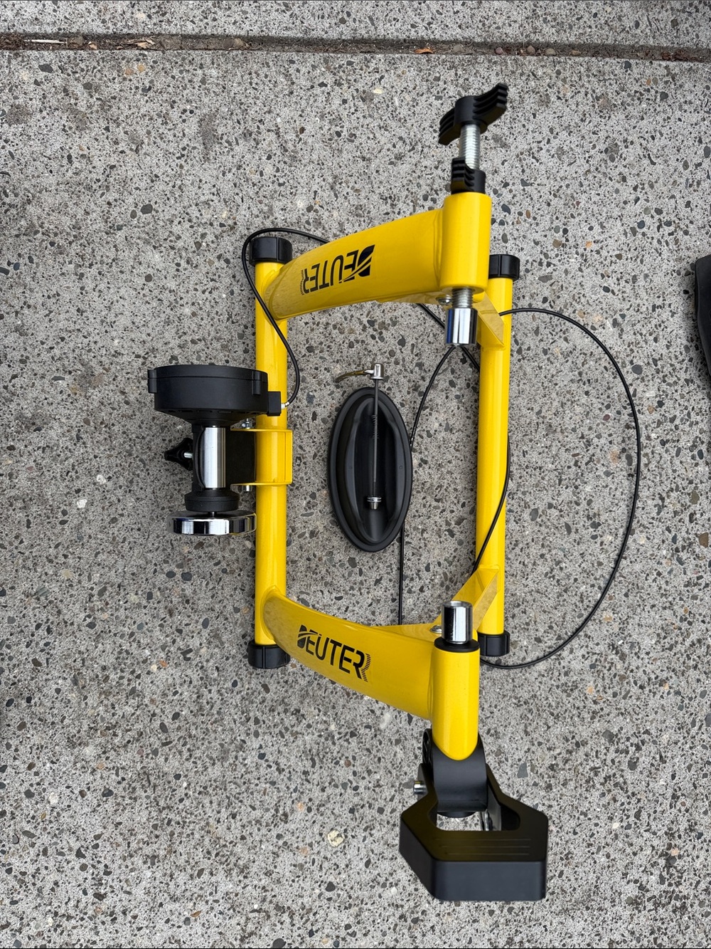 Euter Yellow Indoor Bicycle Trainer Stand